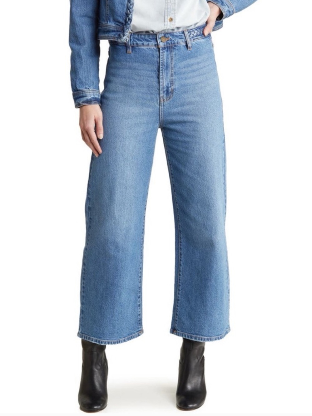 Habitual Braided High Waist Wide
Leg Jeans - Size 26